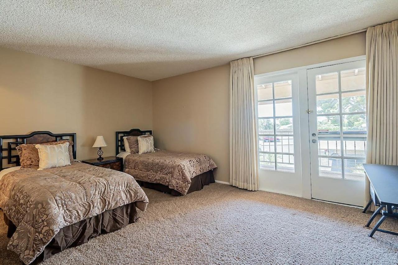 Cozy 2 Bedroom Condo With Golf Course Views Mesa Bagian luar foto