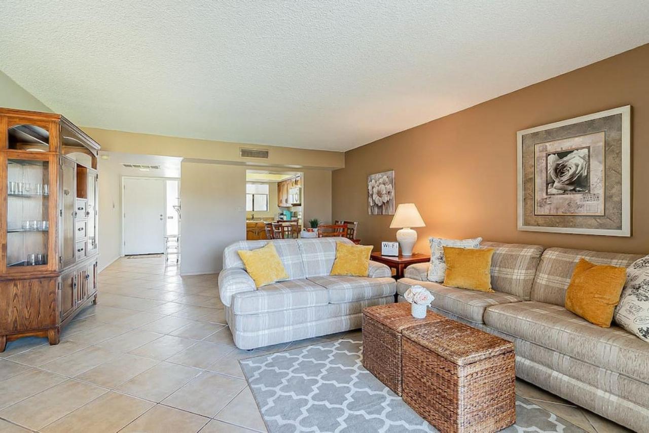 Cozy 2 Bedroom Condo With Golf Course Views Mesa Bagian luar foto