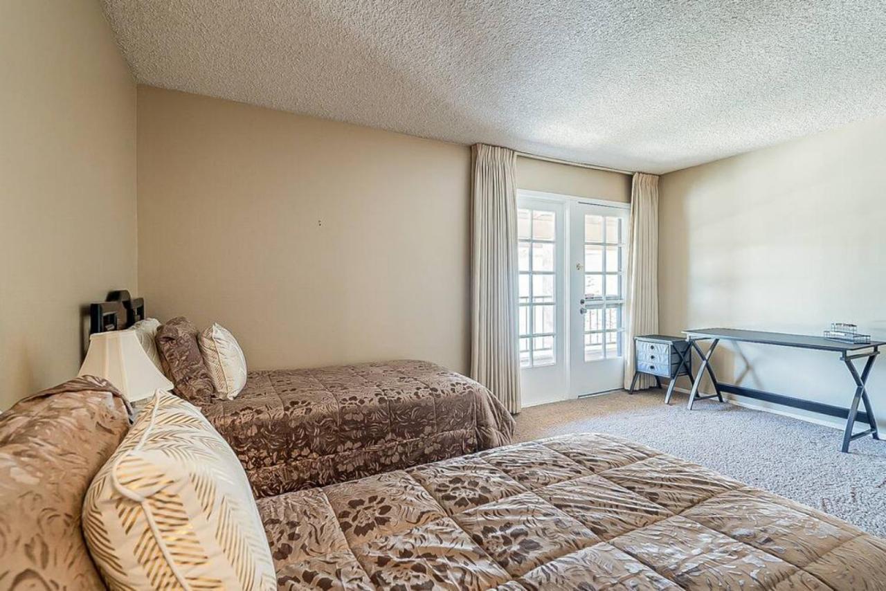 Cozy 2 Bedroom Condo With Golf Course Views Mesa Bagian luar foto