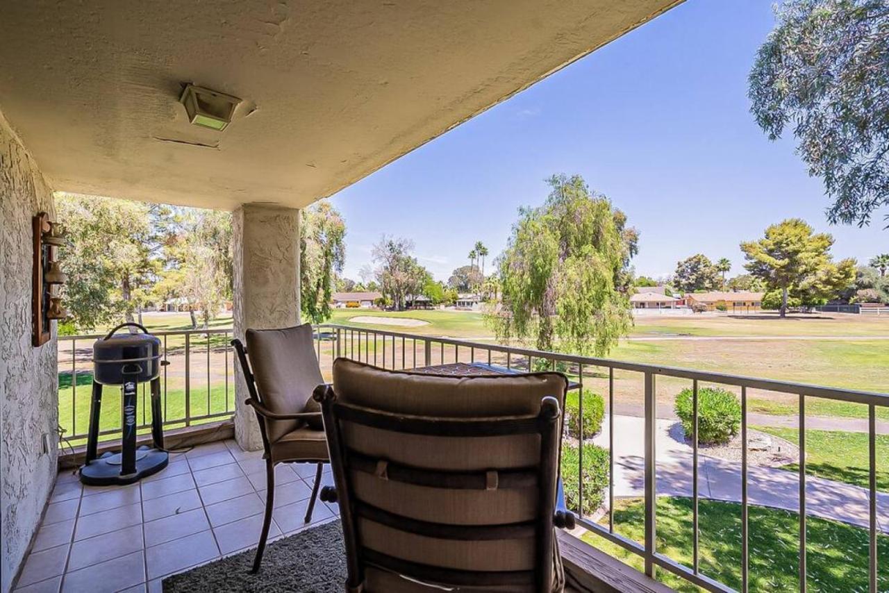 Cozy 2 Bedroom Condo With Golf Course Views Mesa Bagian luar foto